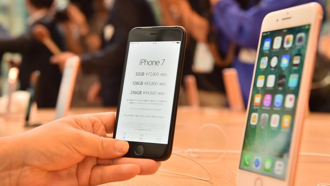 Smartfren Buka Pemesanan Resmi iPhone 7 di Indonesia, Catat Tanggalnya !!