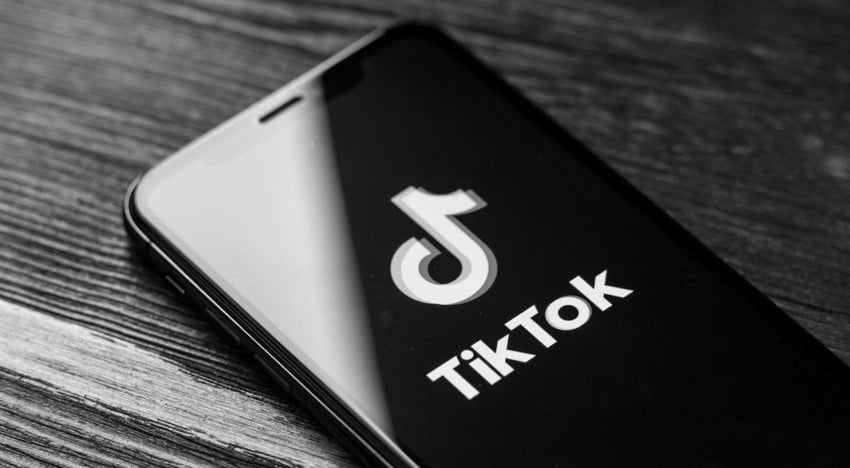 pertemuan puncak trump xi di apec menentukan nasib penjualan tiktok dan keamanan data as index