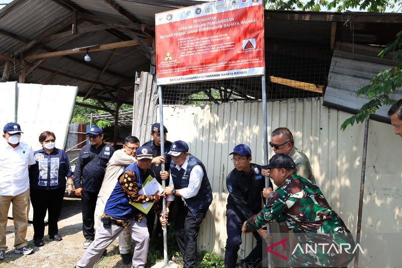 satgas proses dekontaminasi 2 pabrik 11 area non industri di cikande index