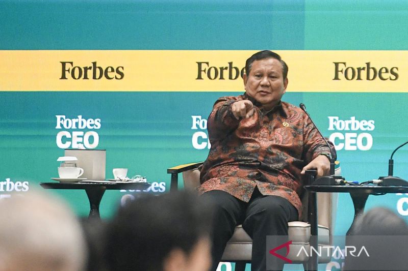 setahun pemerintah prabowo rp17 triliun dana korupsi balik ke negara index