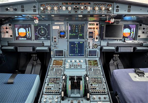 airbus tuduh radiasi matahari pemicu ribuan pesawat a320 rusak index