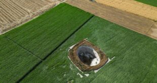 bumi bocor parah lubang raksasa misterius terus bertambah di turki index