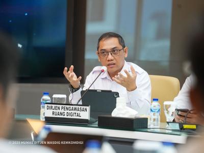 komdigi lonjakan aktivitas internet perkuat kebutuhan pengawasan ruang digital index