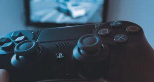 perbandingan ps4 dan ps5 masih layakkah ps4 di akhir tahun 2025 index