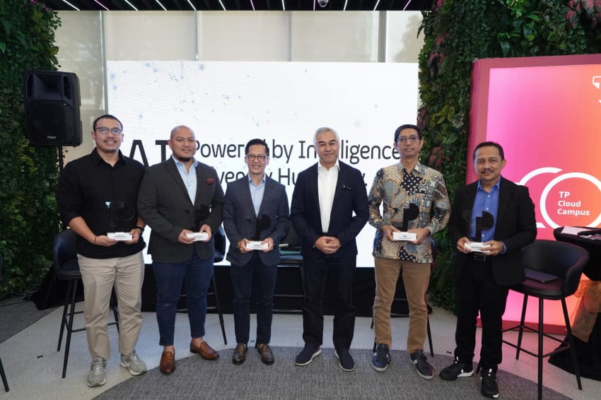 tp indonesia luncurkan tp ai fab merintis era operasi cerdas berbasis manusia index