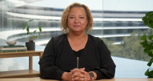 apples environmental chief lisa jackson retiring after 13 years index