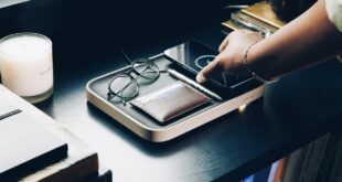 ces 2026 twelve south perkenalkan baki valet qi2 berdesain modular index