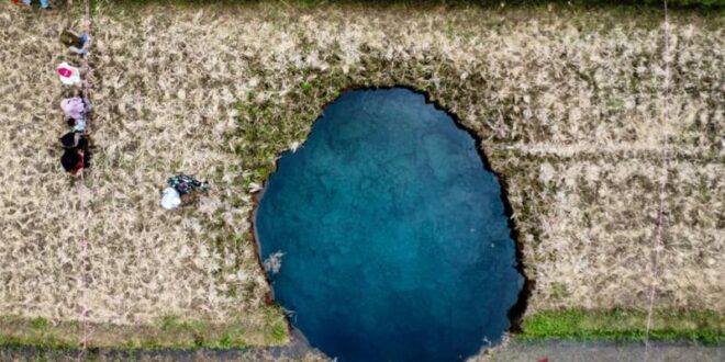 iagi jelaskan dua kemungkinan penyebab sinkhole di limapuluh kota index