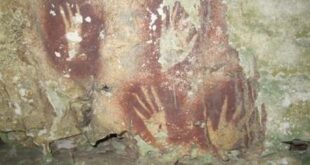 jejak tangan prasejarah diyakini seni cadas tertua dunia ditemukan di gua sulawesi index