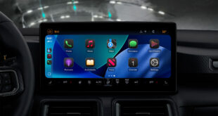 ios 26 4s new carplay video feature shown in action index