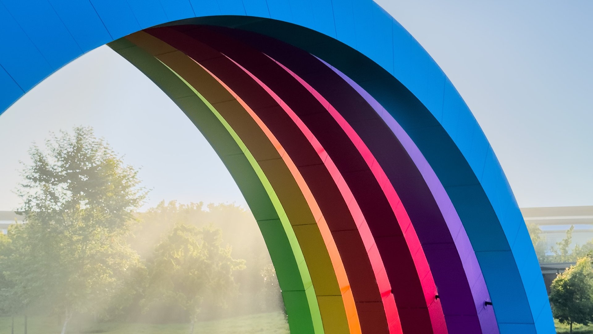 apple rayakan hut ke 50 dengan pesta megah di apple park index