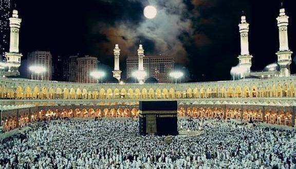 bulan sejajar terjadi tepat di atas kakbah fenomena ini jadi kalibrasi arah kiblat index