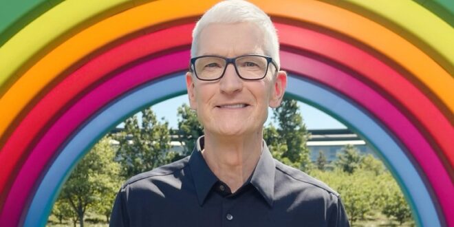 apple ceo tim cook stepping down john ternus taking over index