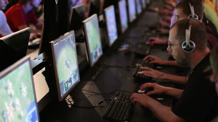 hacker incar gamer 4 juta serangan siber dilancarkan index